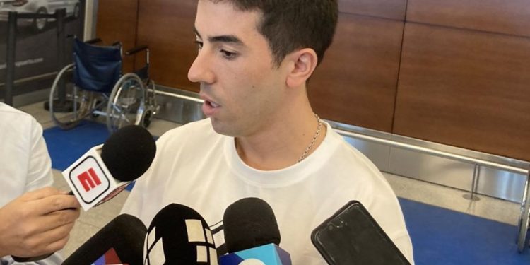 Carlos De Peña: salario y costes de transferencia