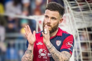 Nahitan Nández: salario y costos de transferencia