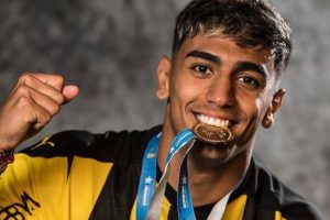 Facundo Torres: salario y costos de transferencia